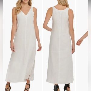 V-Neck Linen Maxi Dress
DKNY